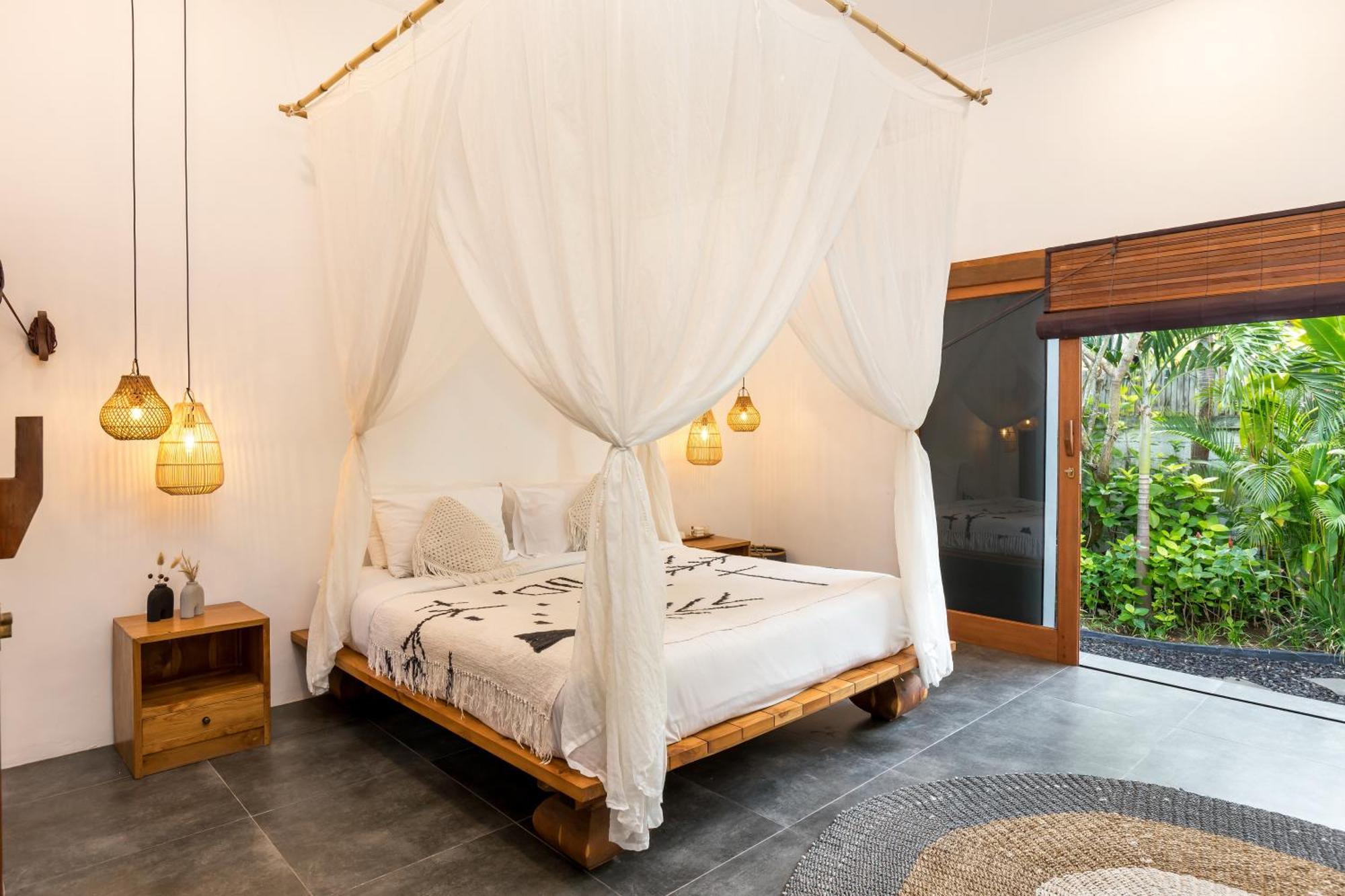 Unicorn Shelter * Seminyak (Bali)